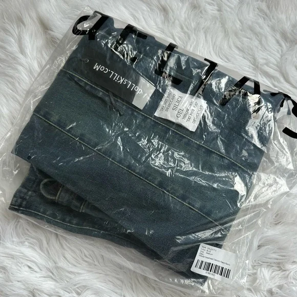 ⛅️[ Dolls Kill ] X Delia’s Hillside Sweetheart Flare Denim Jeans Lace-Up Waist - Picture 10 of 17